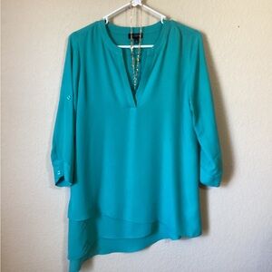 The Limited Turquoise Blue/Green Asymmetrical Hem Blouse Size: XS